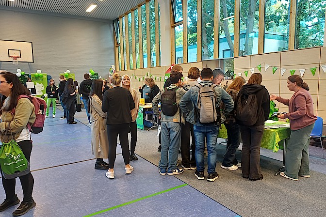 Besucher der Messe